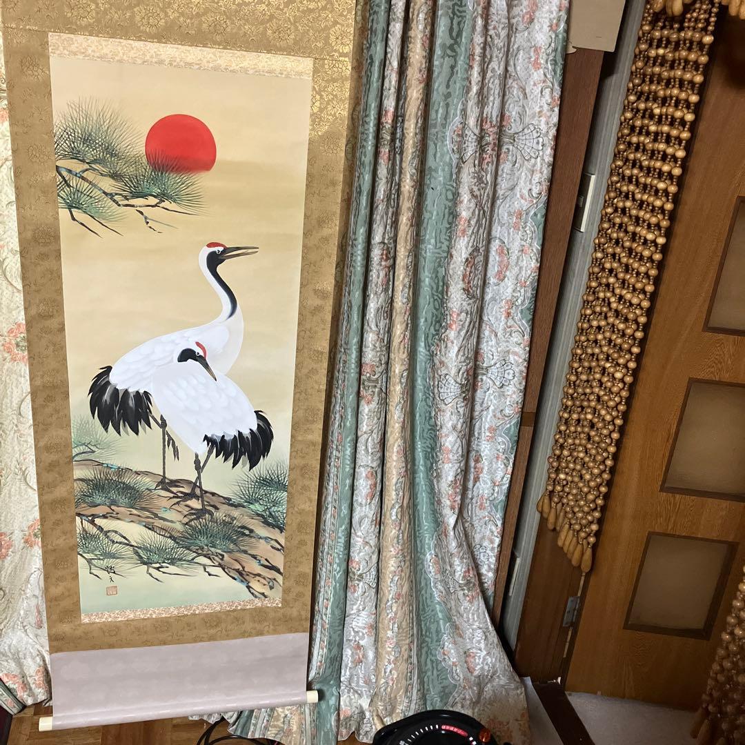 白鶴と赤い太陽の掛軸