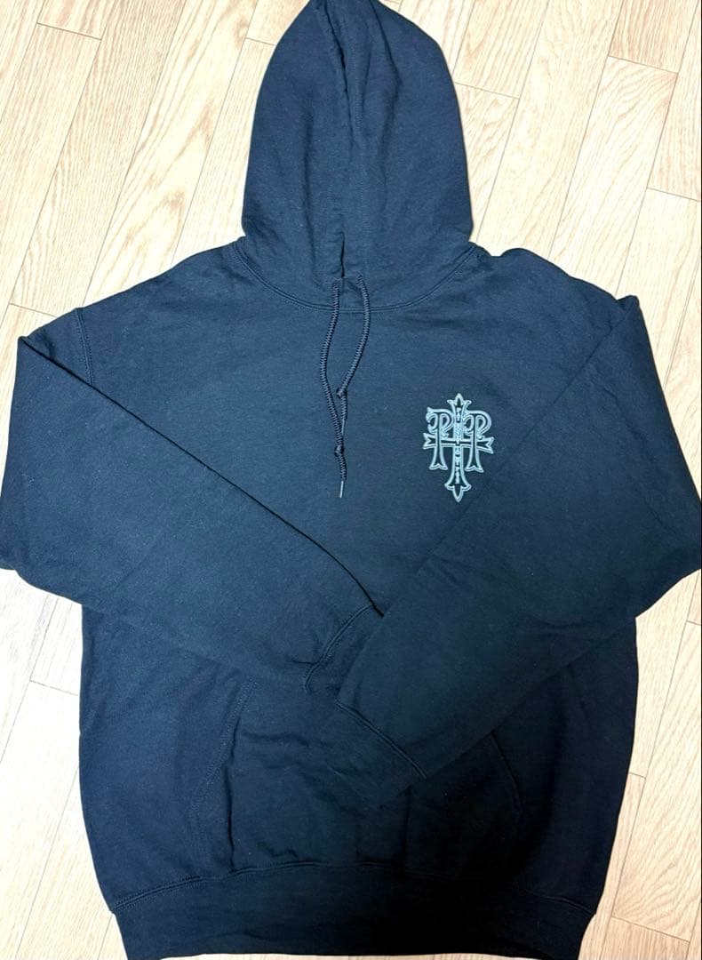 PTP Pay money To my Pain パーカー　M