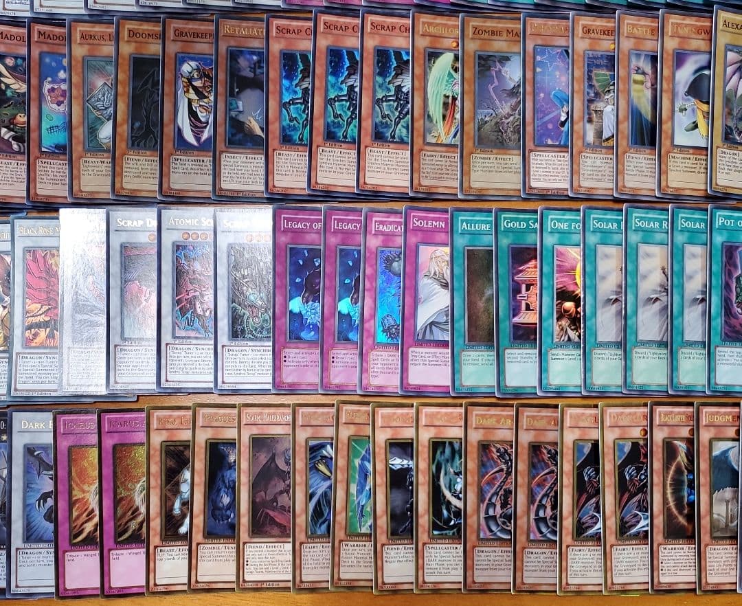 遊戯王　まとめ売り　英語版440枚以上セット　青眼の白龍他　廃盤希少品　売切終了