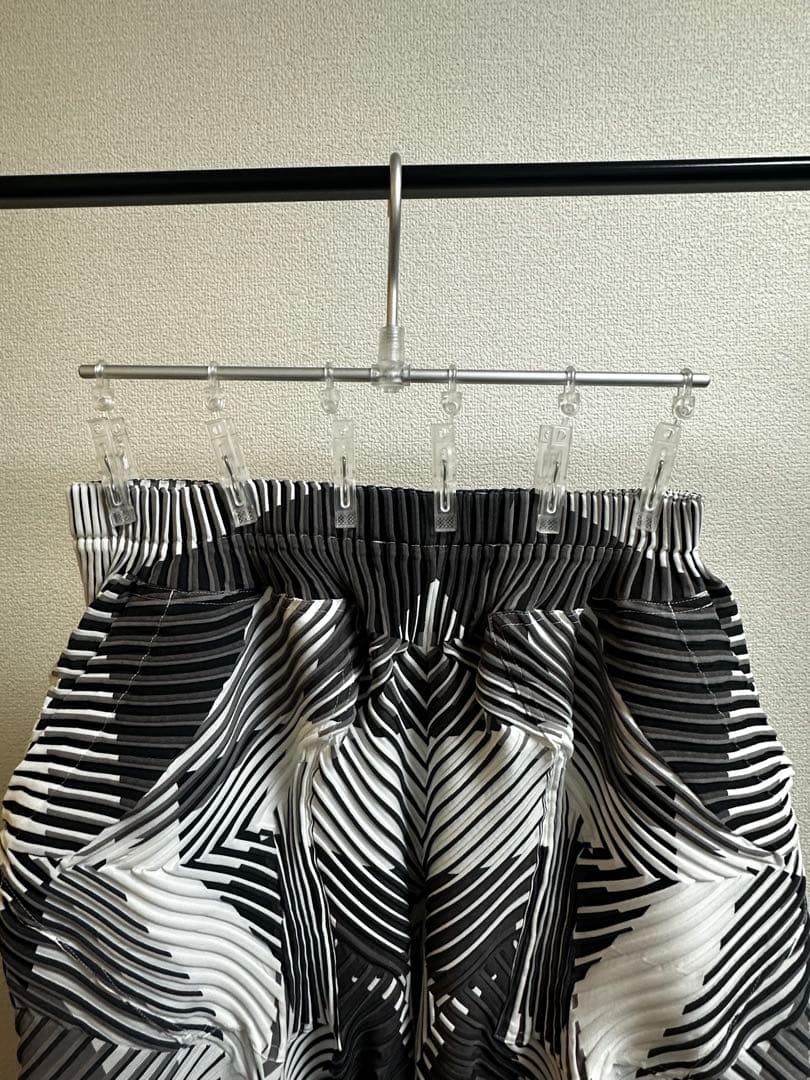 【最終値下げ】ISSEYMIYAKE A-POCABLE パンツ