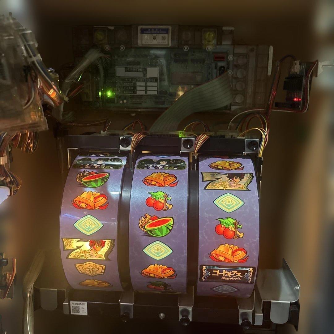 Sammy コードギアス スロットマシン　実機　不要機
