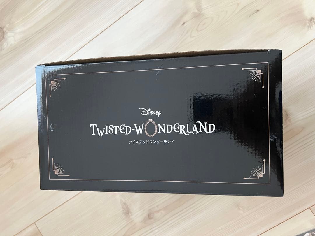 ツイステッドワンダーランド レオナ・キングスカラー 1/8スケールフィギュア