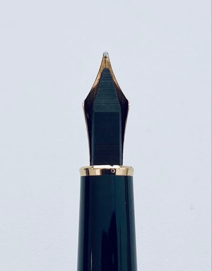 【定価106,700円】モンブラン万年筆 マイスターシュテュック14金 14K