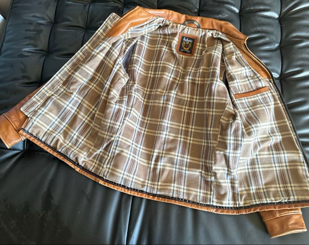 Schottの革ジャン