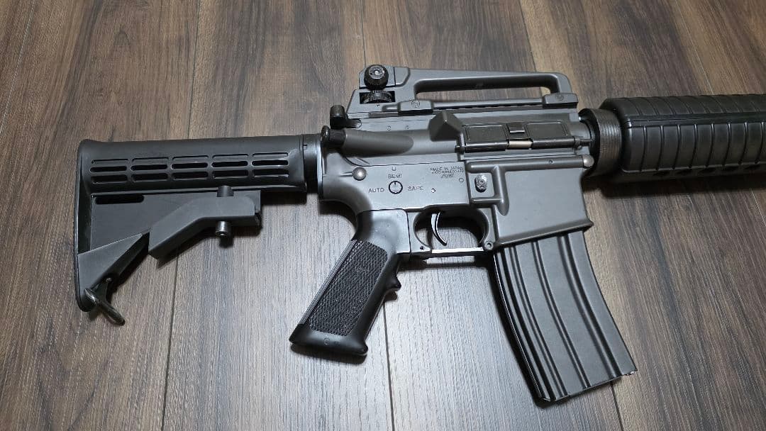 【動作OK】東京マルイ M4A1カービン　18禁