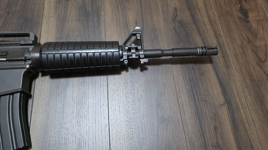 【動作OK】東京マルイ M4A1カービン　18禁