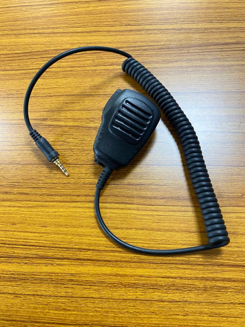 値下げ★VX-3 コンパクト無線機 バッテリー付属品付き