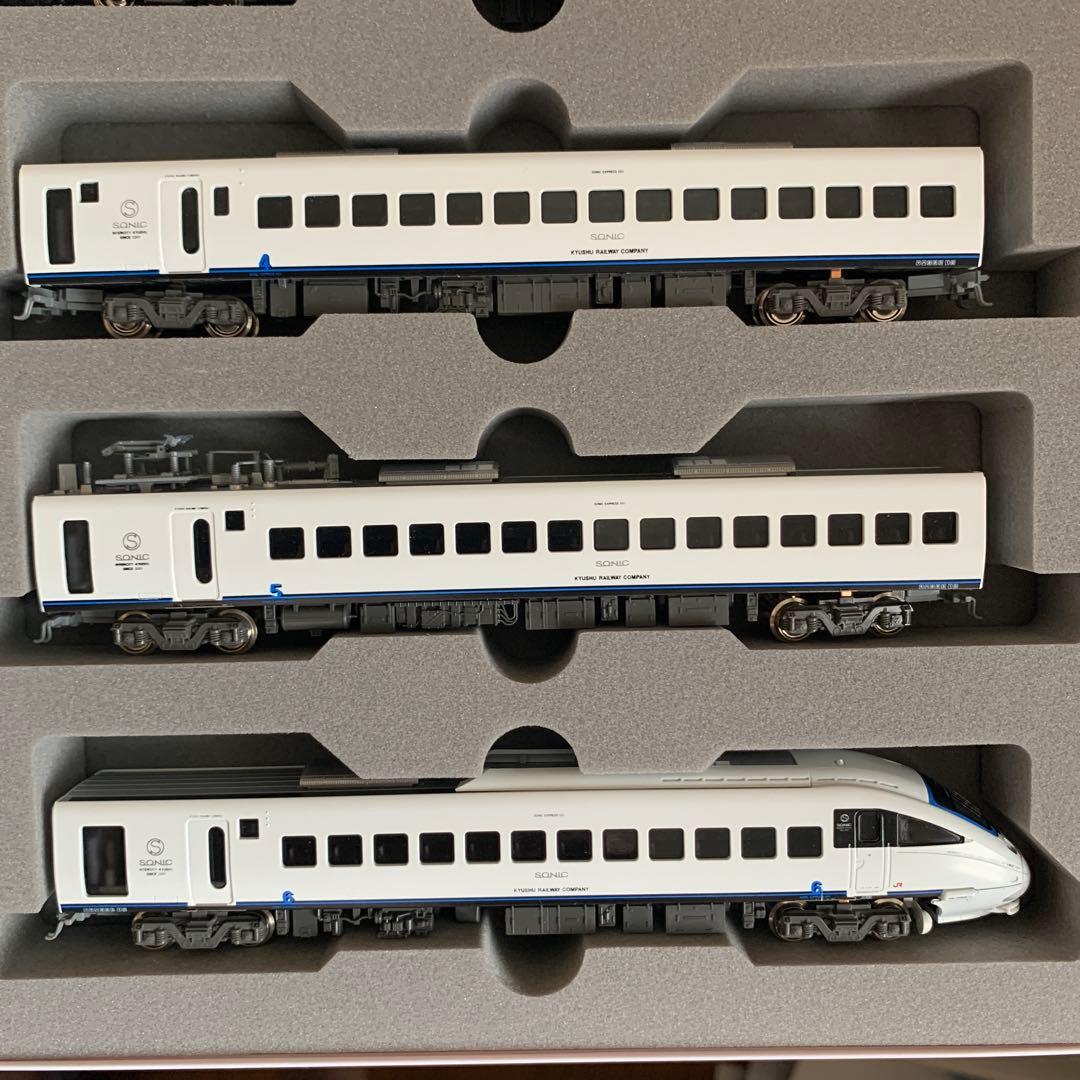 Kato Nゲージ10-286(白いソニック)885系 6両セット