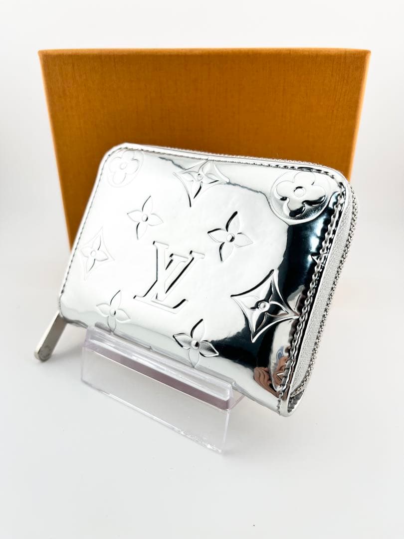 ⭐︎美品⭐︎ ルイヴィトン ケース M12673 ジッピーパース