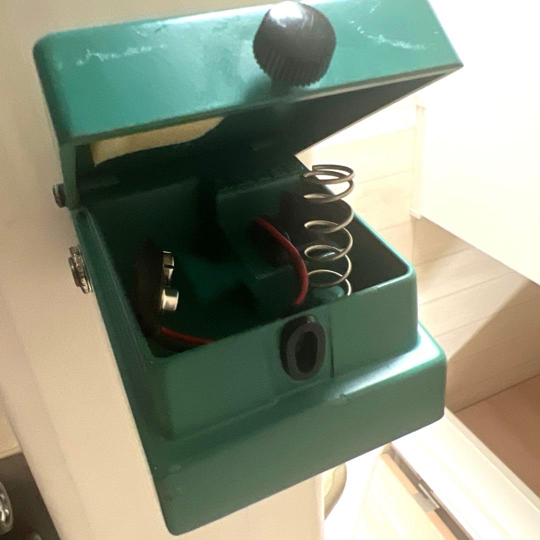 【美品】Tremolo BOSS TR-2 エフェクター トレモロ