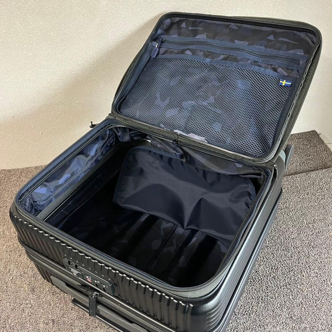 A26 イノベーター EXTREME INV30 スーツケース 21L 47cm