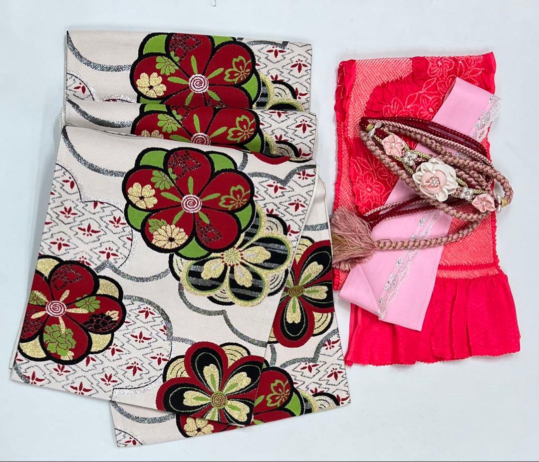 振り袖　フルセット　金彩加工　刺繍入り　長襦袢付　成人式　赤　641