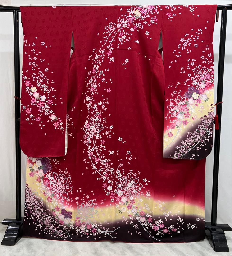 振り袖　フルセット　金彩加工　刺繍入り　長襦袢付　成人式　赤　641