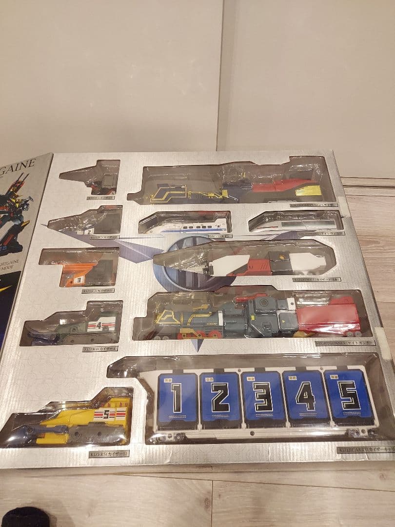 超勇者復古烈伝 BR-04 「グレートマイトガイン パーフェクトモード」