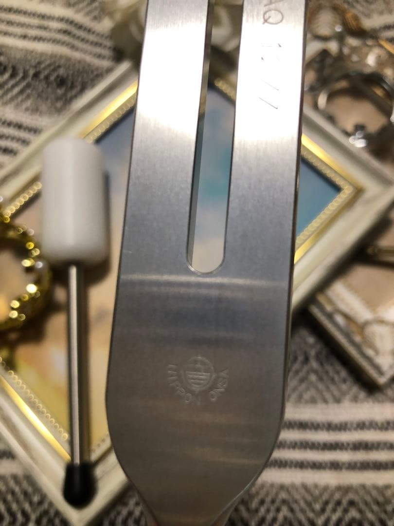 マドモアゼル愛　アクエリアスチューナー　2160 Hz