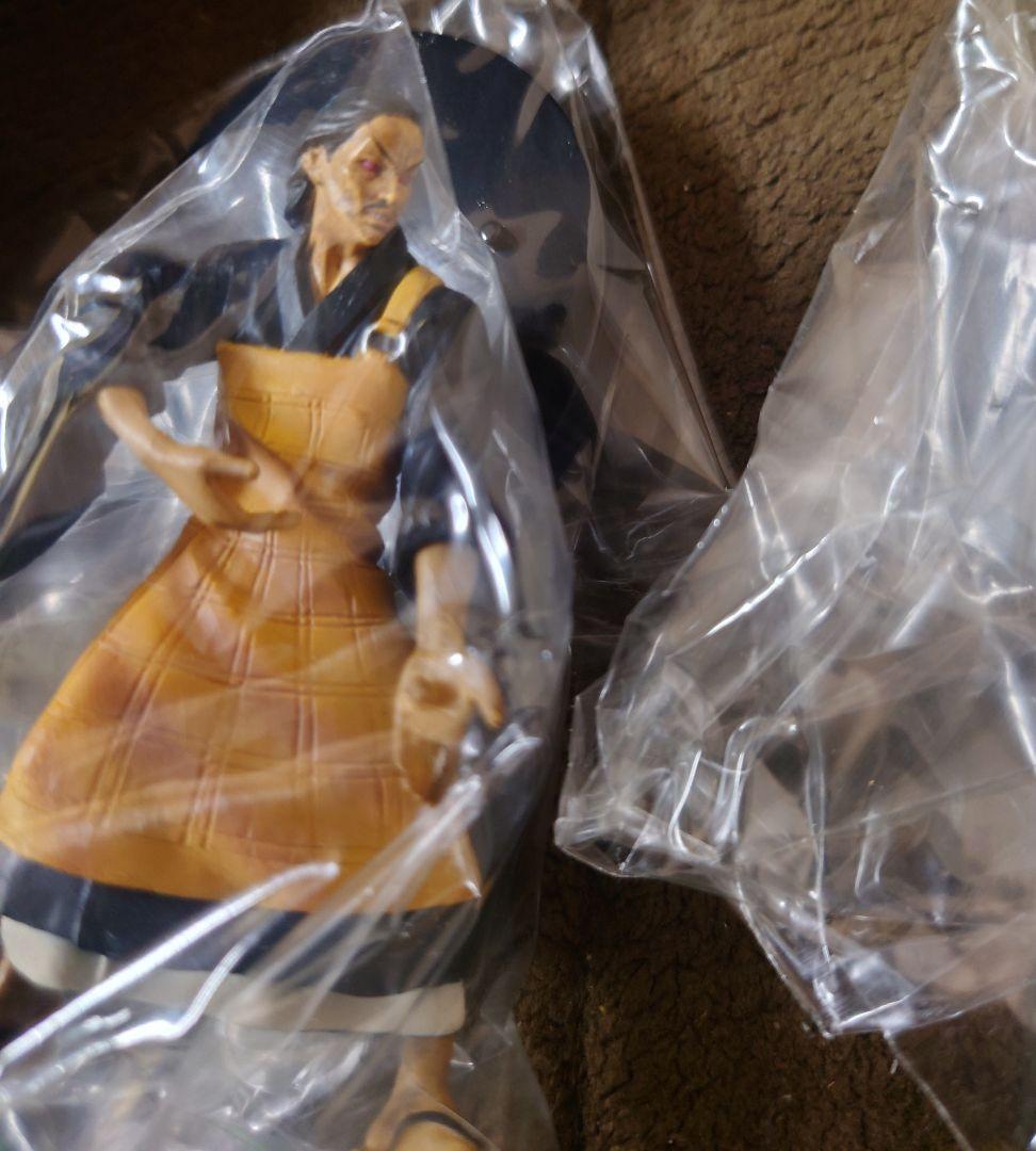 彼岸島　トレーディングフィギュア　8種　11体　コンプリート