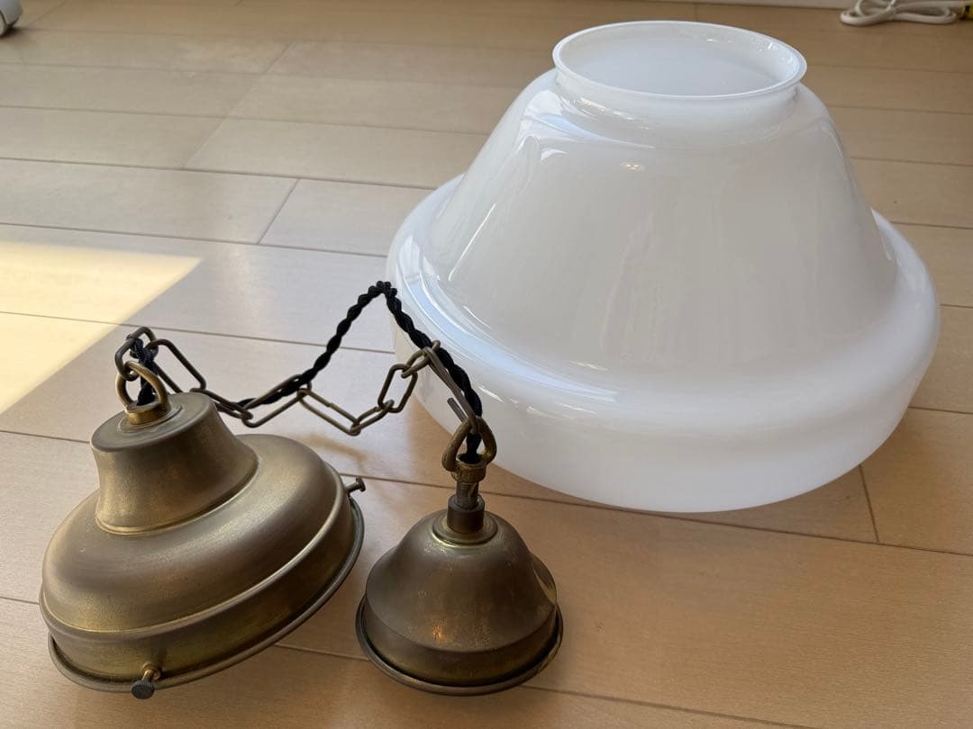 ミルクガラス ペンダントライト 照明 アンティーク