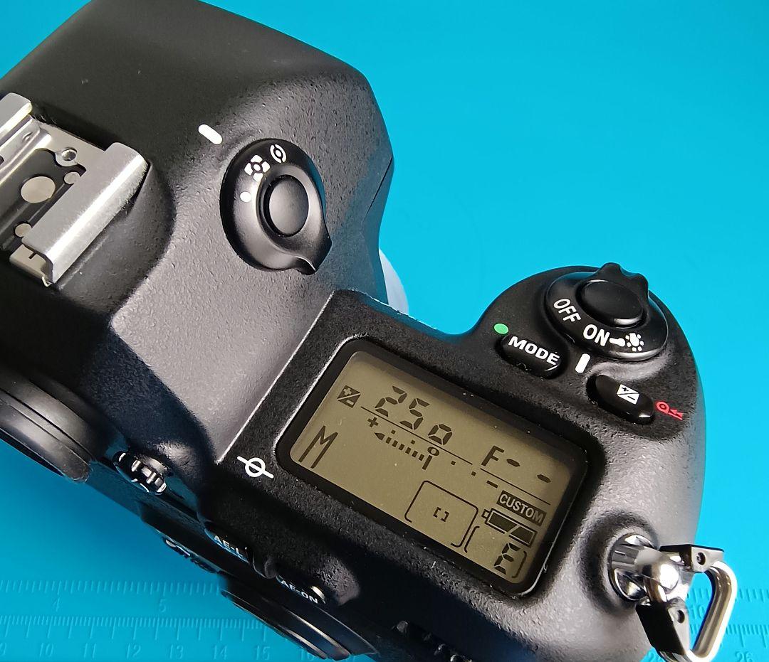 極上美品　 Nikon F100 動作確認済