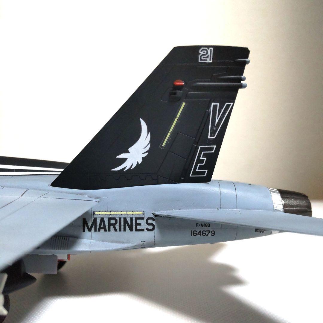 戦闘機プラモデル完成品1/72ハセガワF-18ホーネット