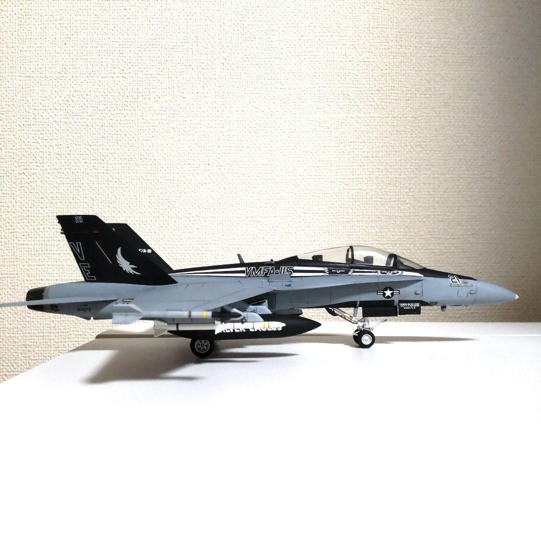 戦闘機プラモデル完成品1/72ハセガワF-18ホーネット