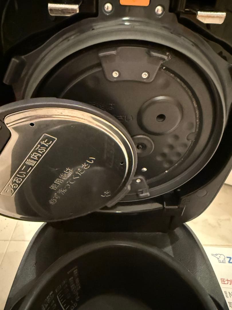 圧力IH炊飯器 NW-ES07 ブラック