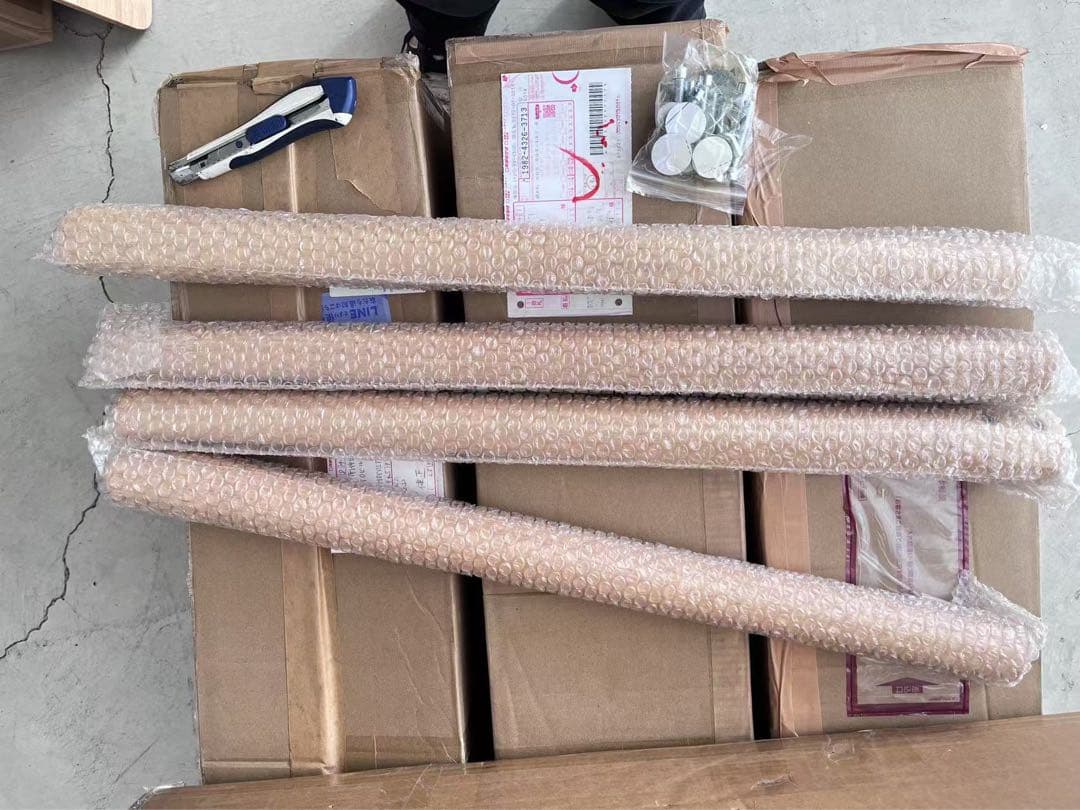 w002 ダイニングテーブル オック無垢木製カフェテーブル 2人 4人掛け 高め