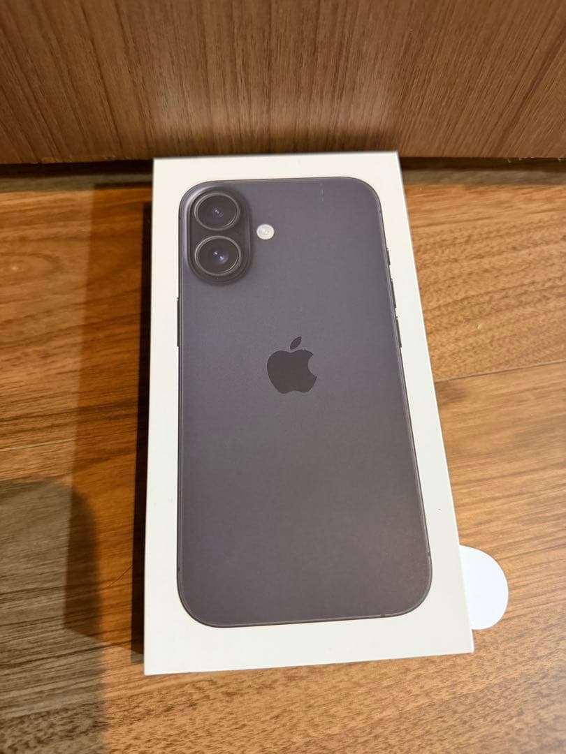 iPhone 16 black 128GB SIMフリー