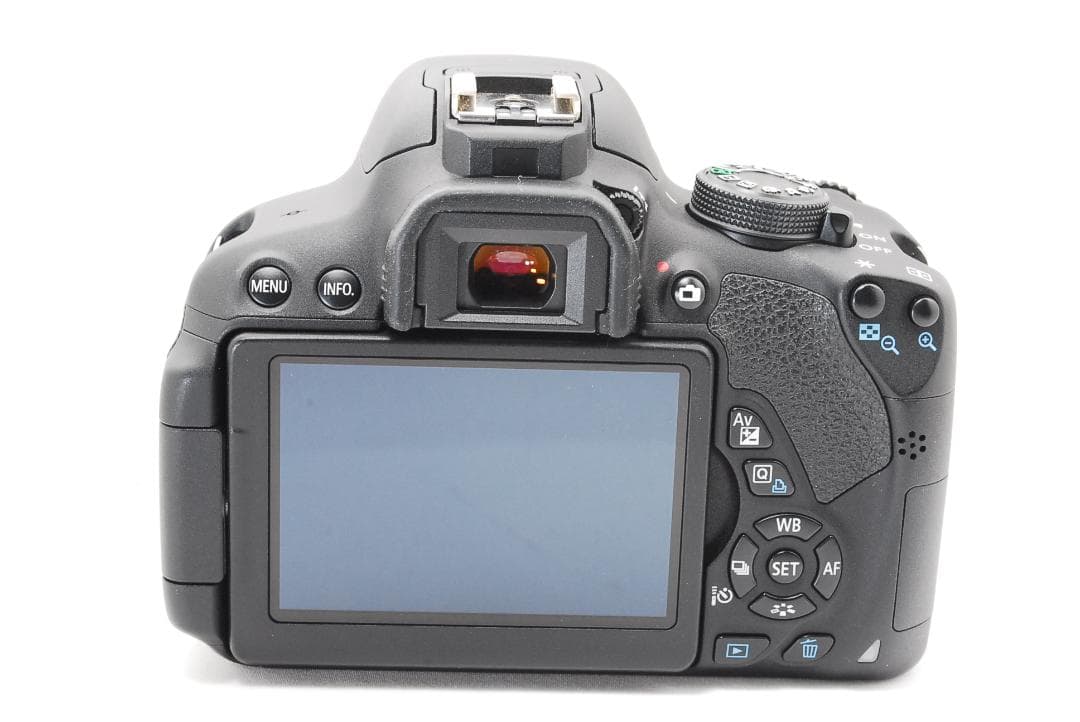 Canon EOS kiss x7i 高性能エンジン搭載で高画質♪