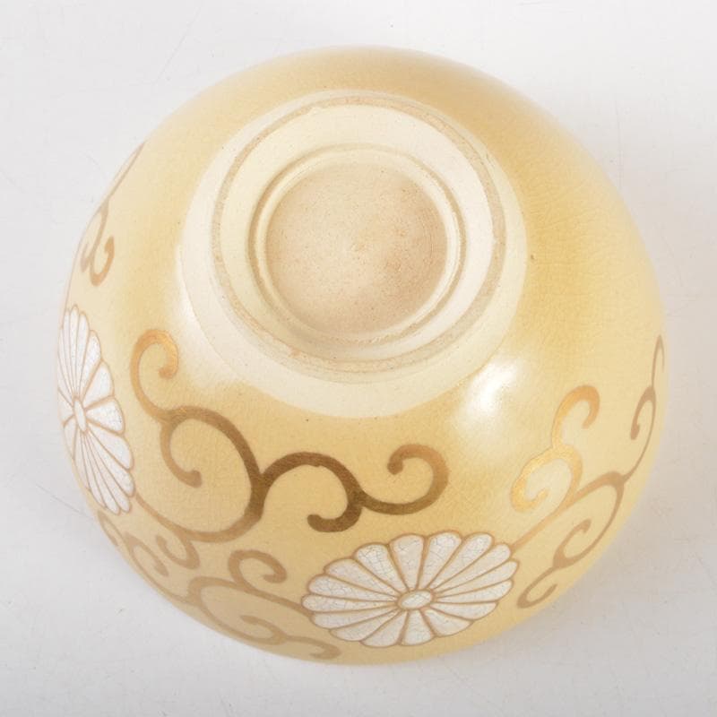 茶道具　京焼　田中香泉造　色絵金彩　菊唐草文　茶碗　共箱　N　6510
