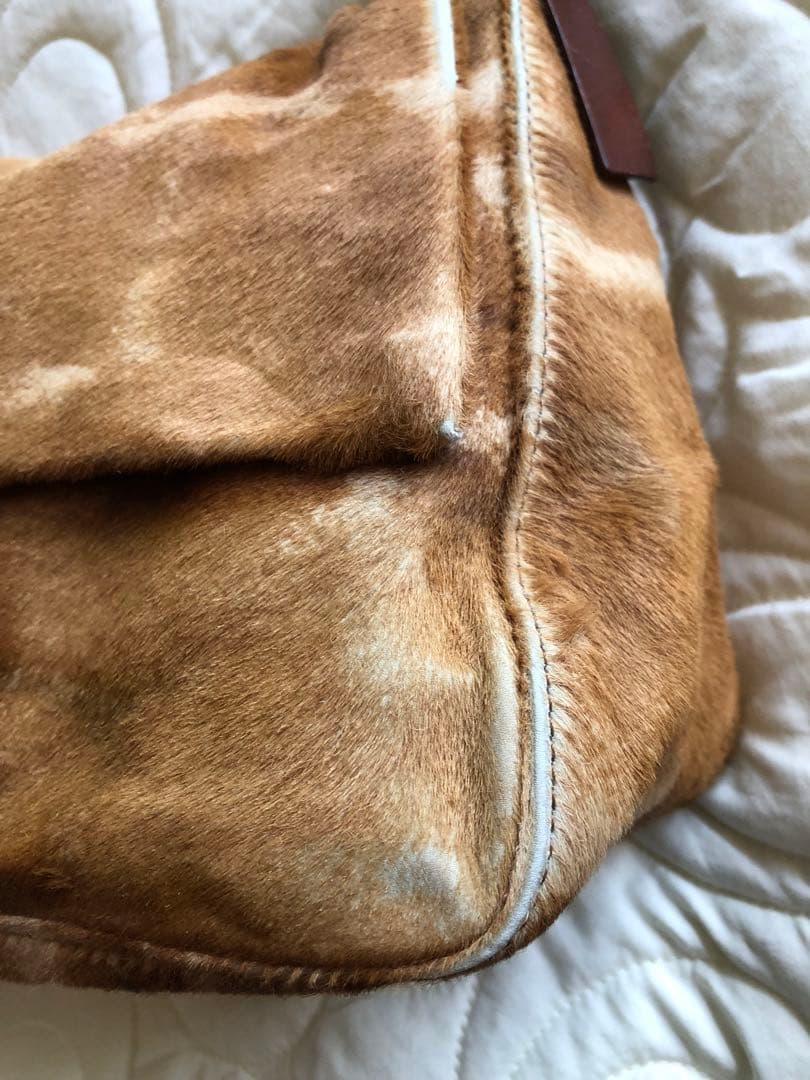 FENDI フェンディ　ハラコバッグ　ショルダー