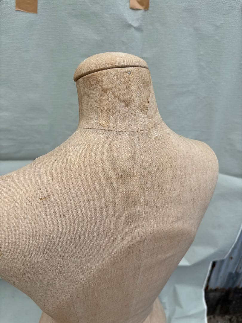 和装トルソー　べージュ着付けマネキン 和装ボディ女性用 　金属スタンド付き