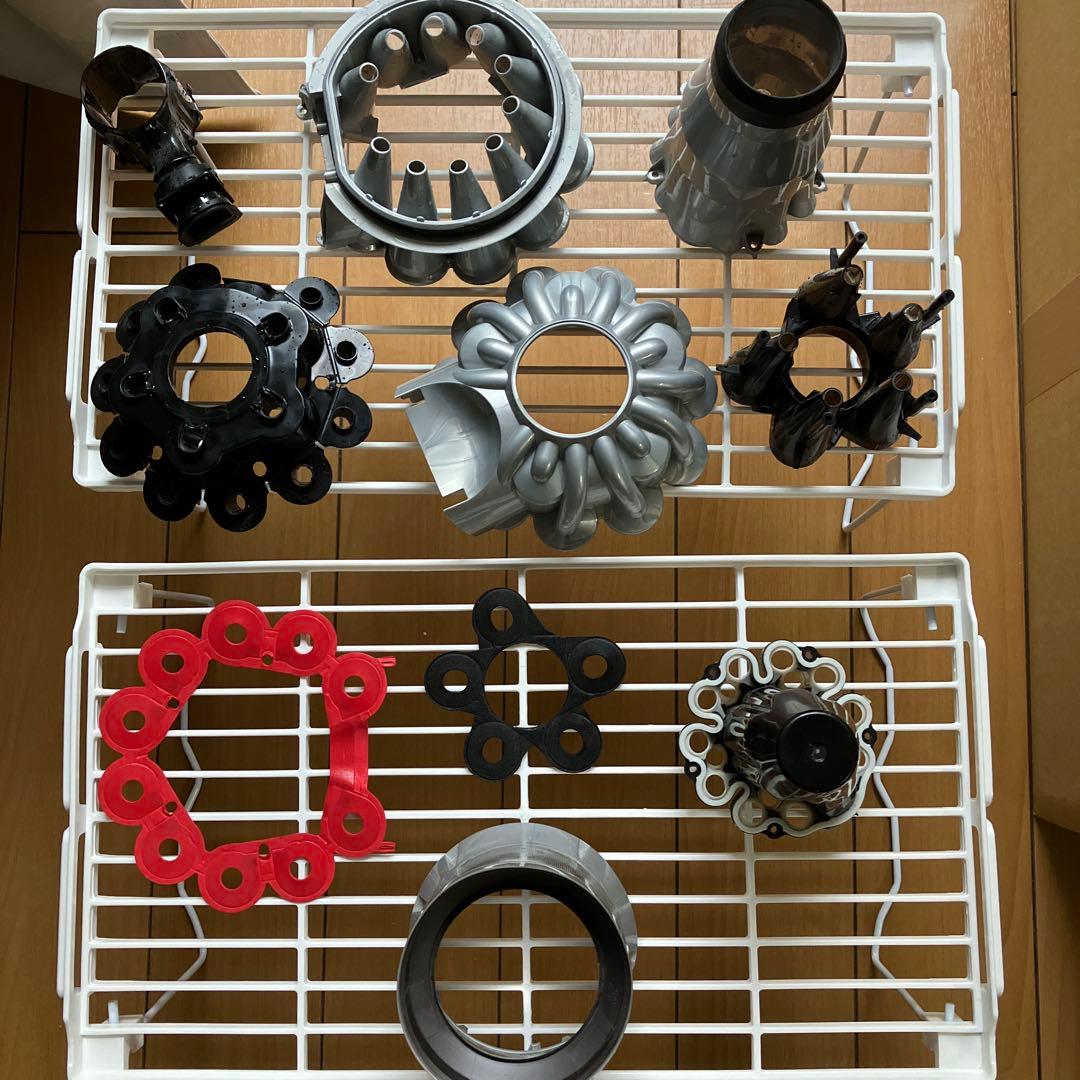 ダイソン　V7 Advanced SV37 コードレスクリーナー　アタッチメント