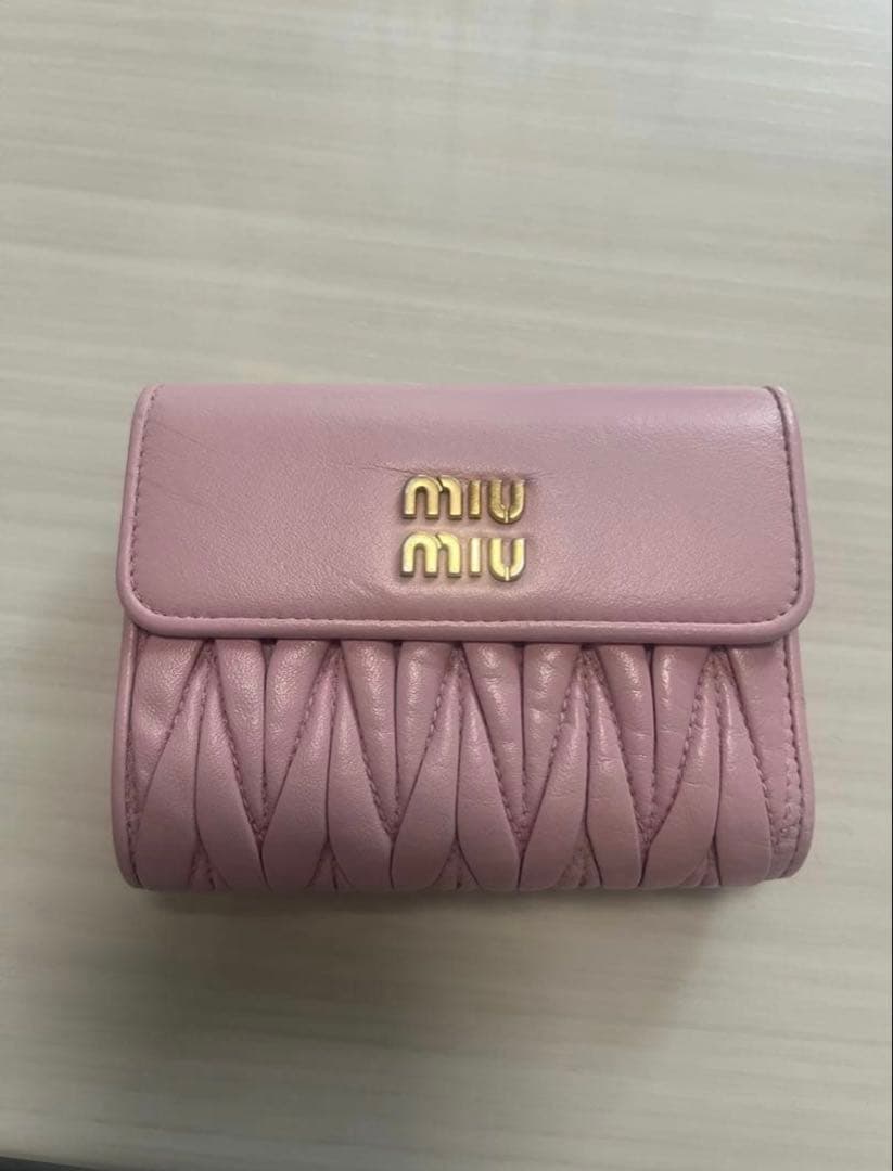 【リペア済】 miumiu マテラッセ 財布