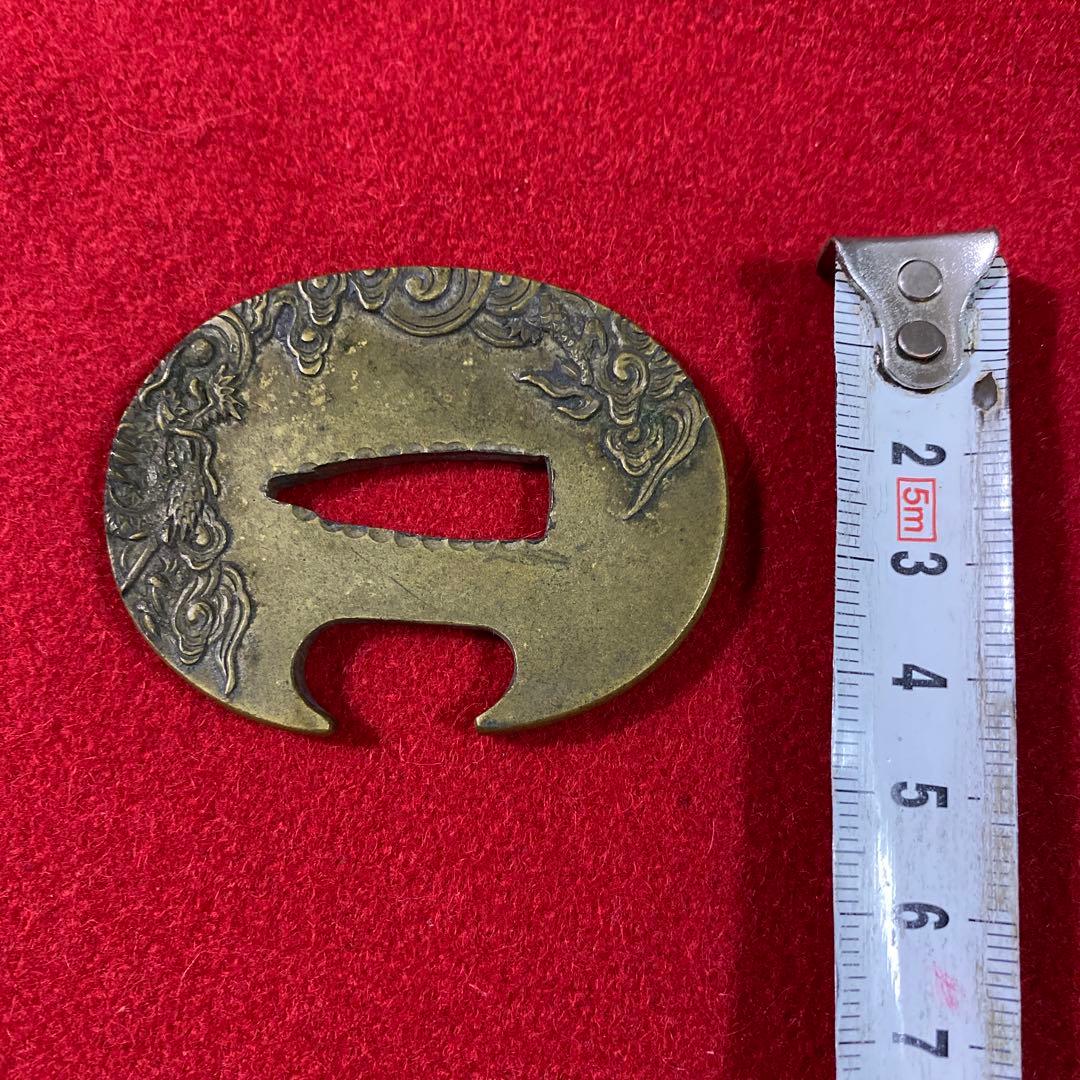 B–9 日本刀の鍔(つば) 武具　銅製　装飾品　アンティーク　美術品　工芸品　鍔