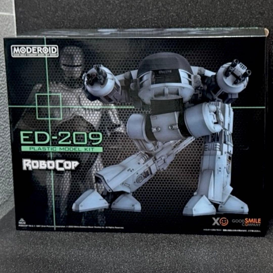 MODEROID ロボコップ ED-209