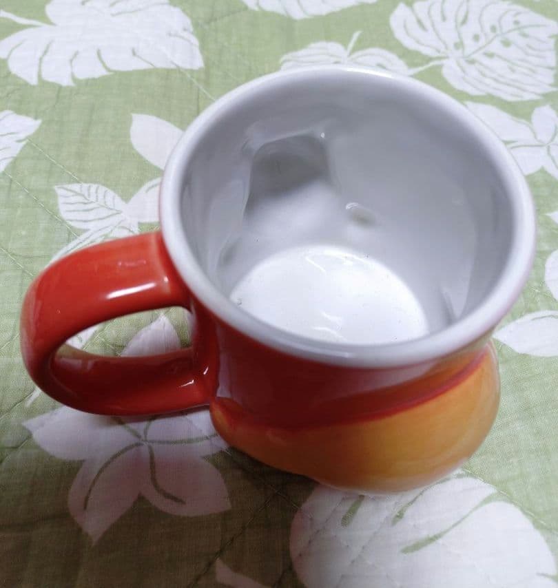 ディズニー　プーさん　希少　廃盤　入手困難　激レア　ヴィンテージ　レトロ　マグ