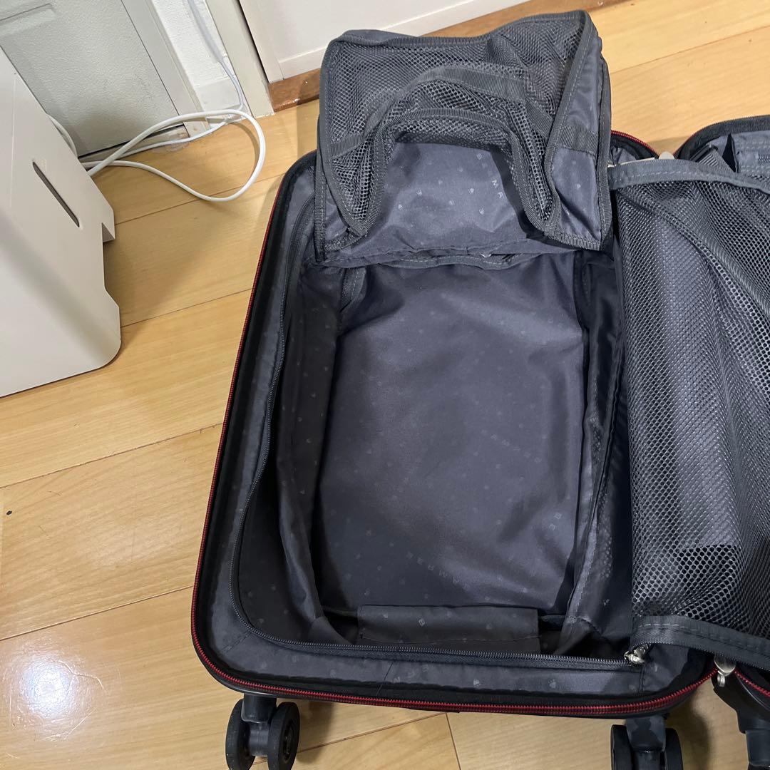 BERMAS マットブラック キャリーケース 中型 JAL MALL限定モデル