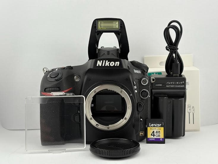 ★極上美品★ ニコン NIKON D800 ボディ【ショット数7,437回】