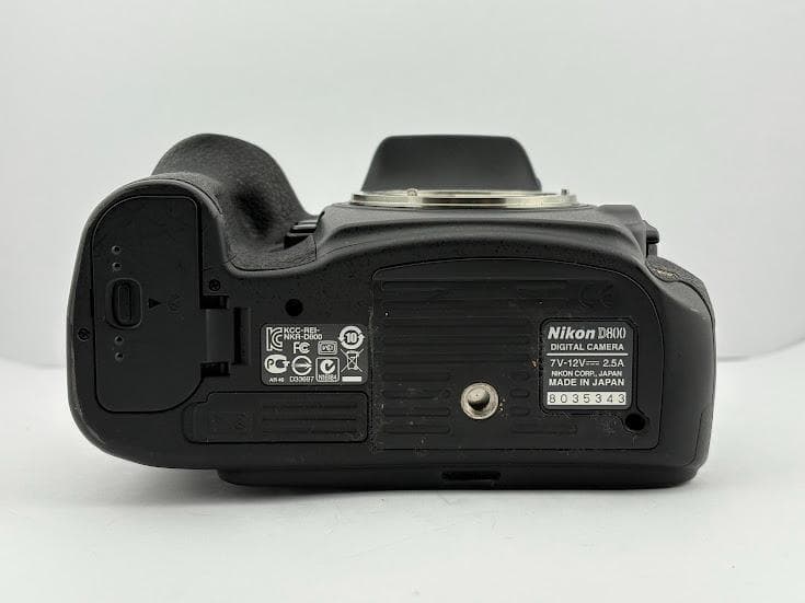 ★極上美品★ ニコン NIKON D800 ボディ【ショット数7,437回】
