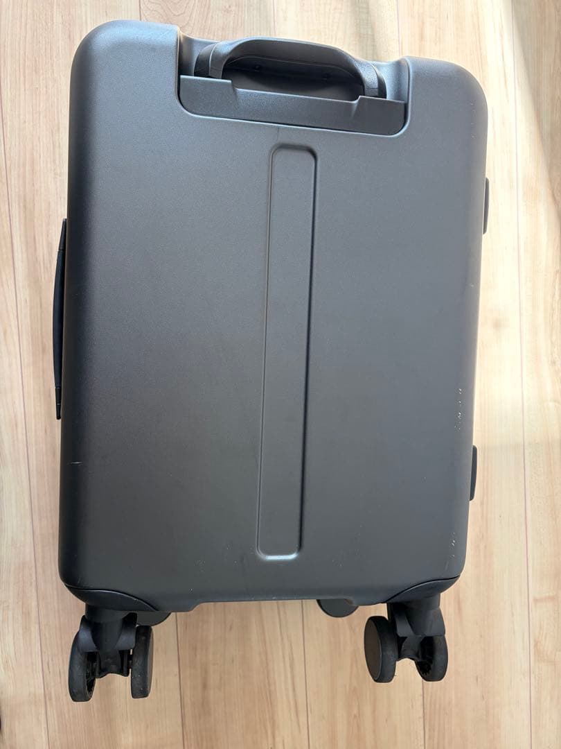 スーツケース(ブラック):Sサイズ機内持込可