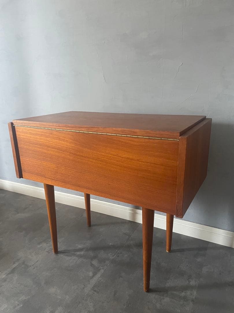 vintage euro　チーク サイドテーブル　ソーイングテーブル　チェスト