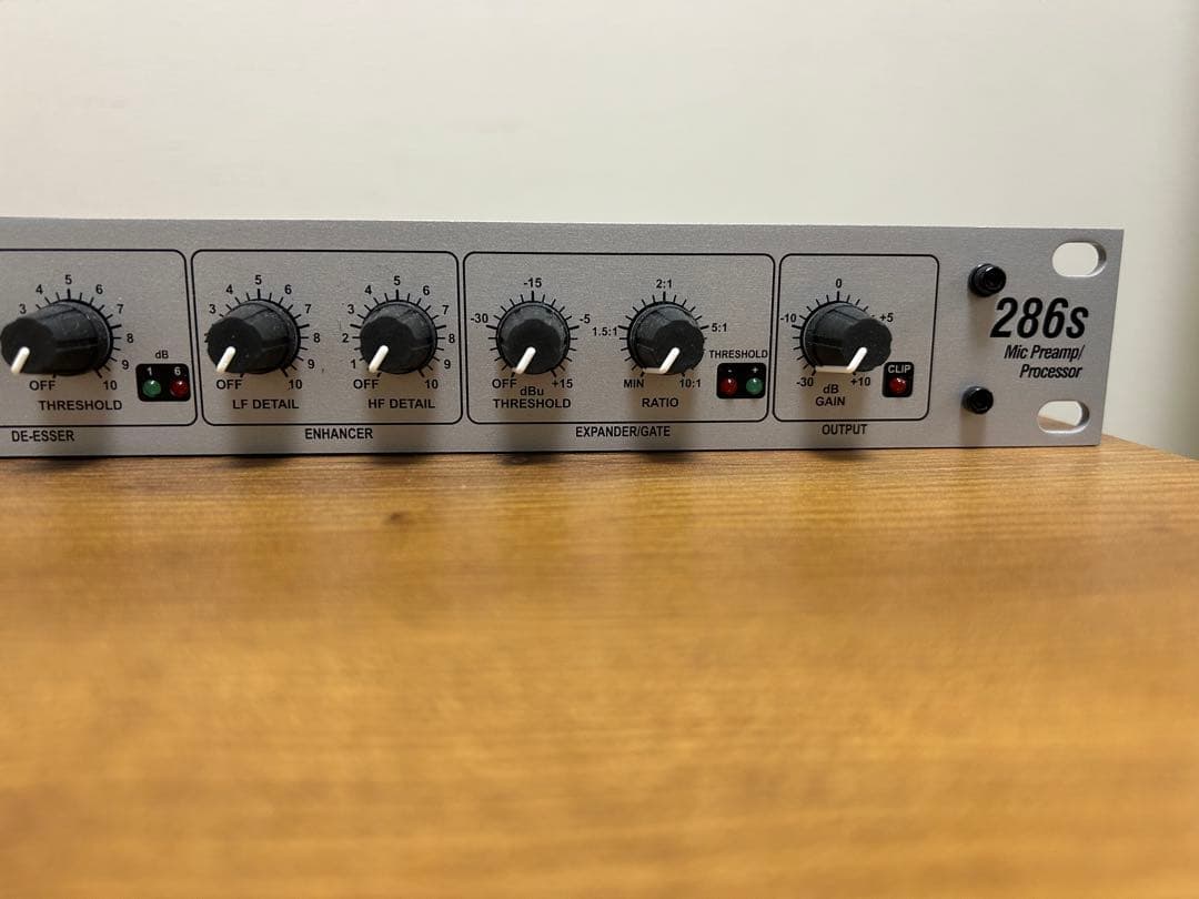 ※値下げ中【美品】dbx 286s マイクプリアンプ DBX286SV