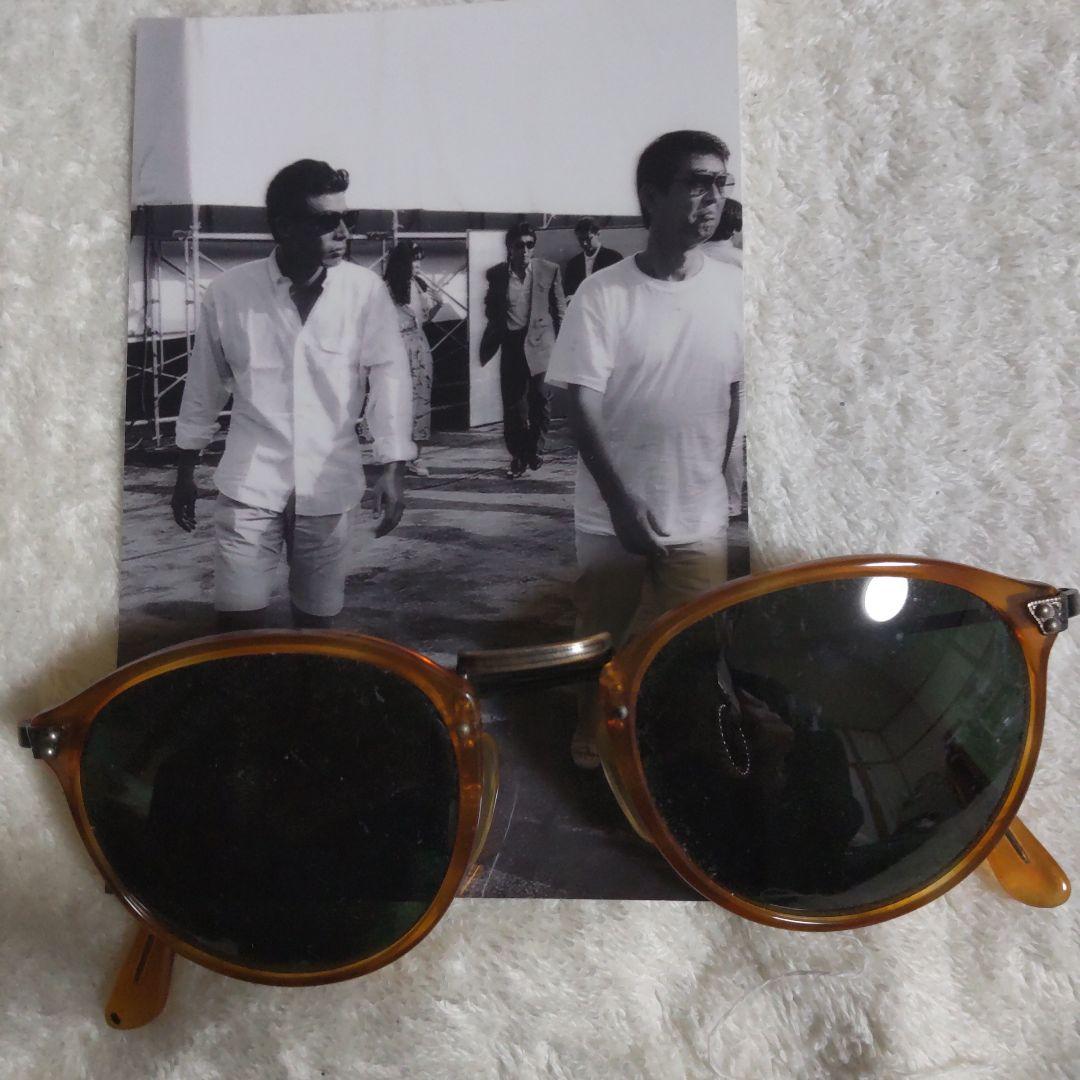 舘ひろし貴重移動サングラス