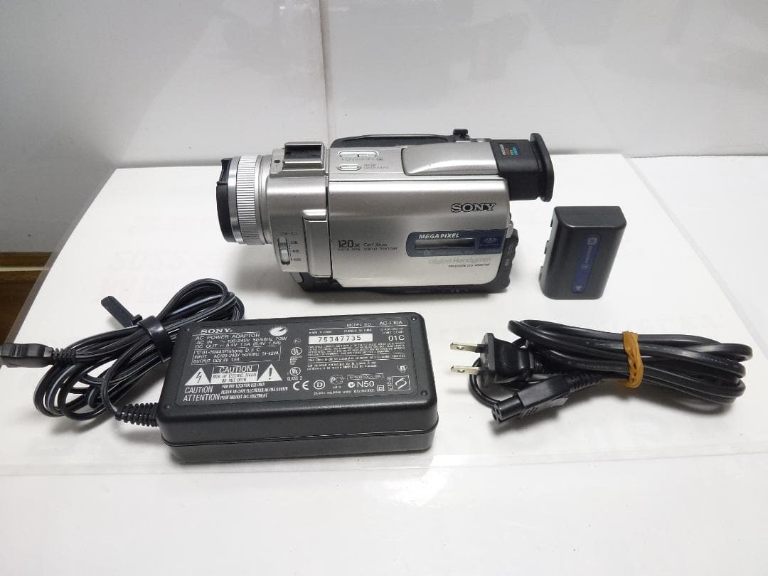 動作品 Mini DV　ソニーデジタルビデオカメラ　SONY DCR-TRV20