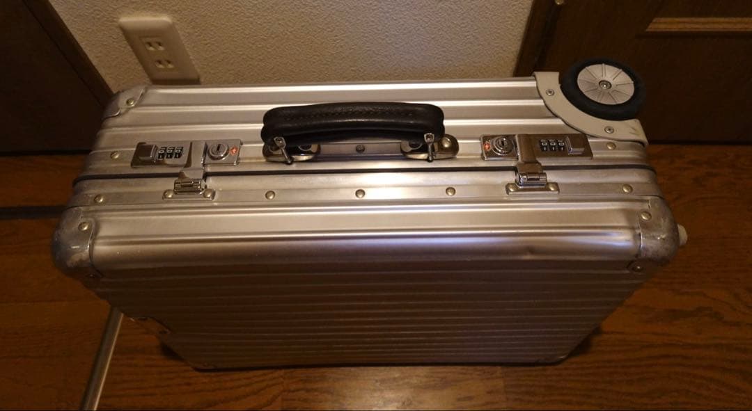 RIMOWA Classic Flight（クラシックフライト） 2輪