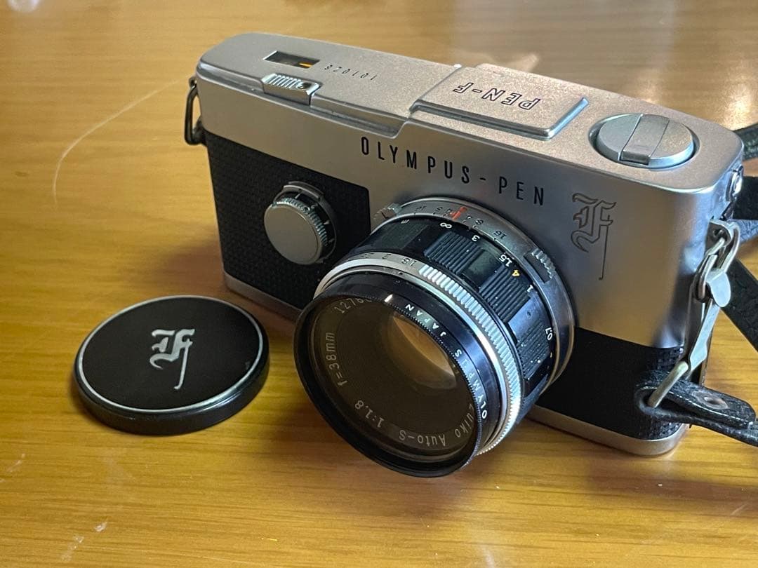 Jack T オリンパス　ハーフサイズ一眼カメラ　PEN F レンズ