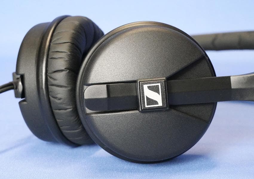 ゼンハイザー　HD25　密閉型ヘッドホン