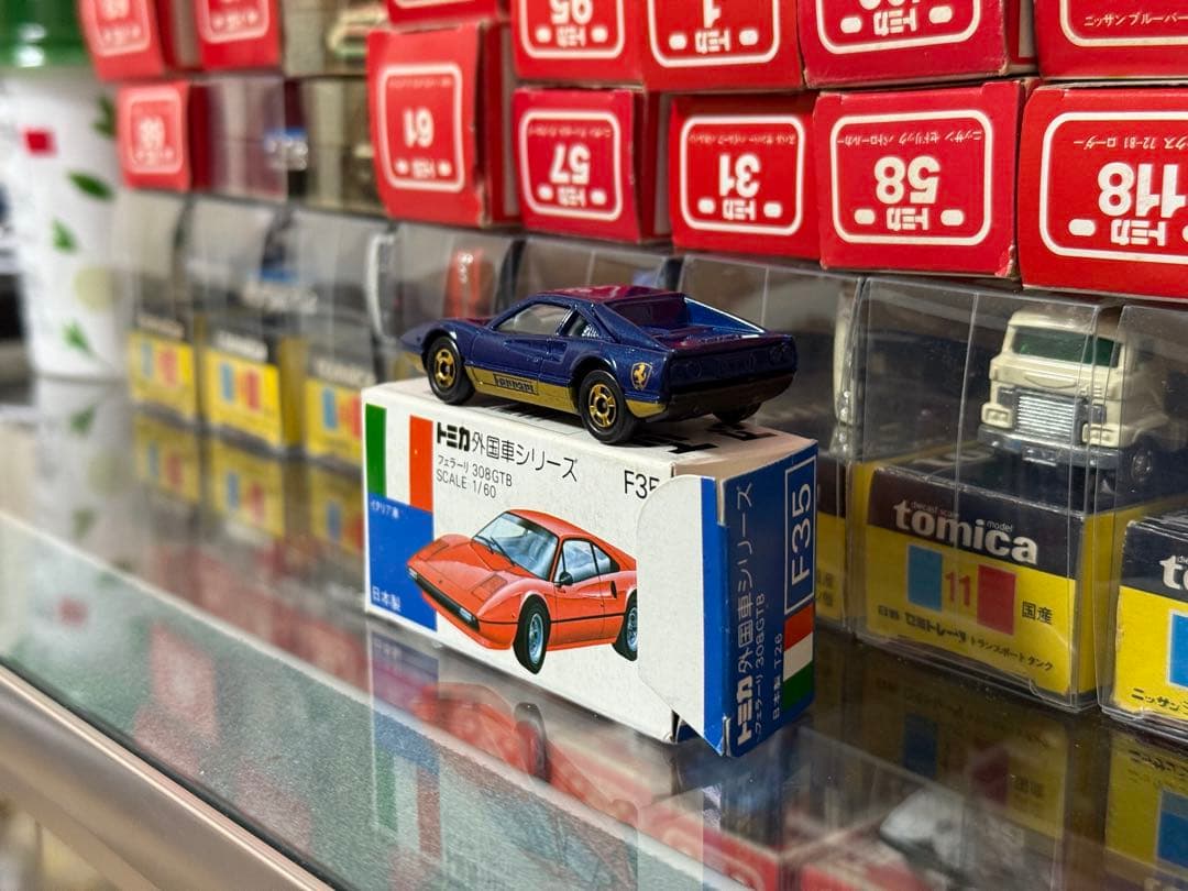 トミカ 外車シリーズ Ferrari 308GTB 1/60
