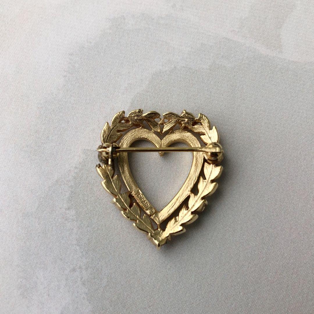 トリファリ　Dearestブローチ　コスチュームジュエリー