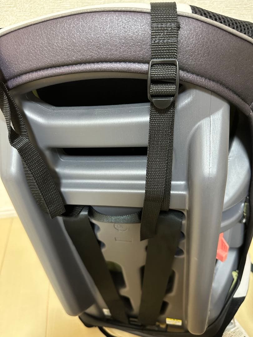 コンビ　美品ジョイトリップエアスルーGF